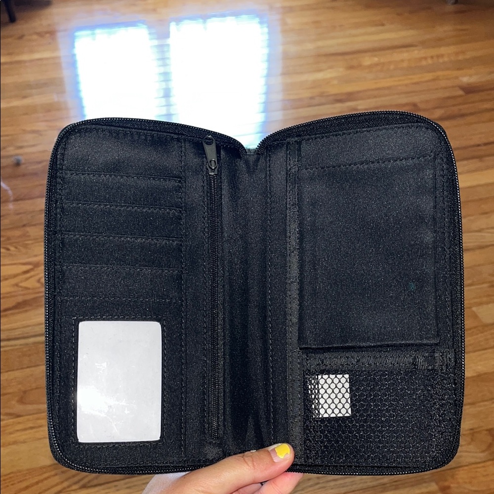 Pendleton Gray And Brown Patterned Wristlet - image 6